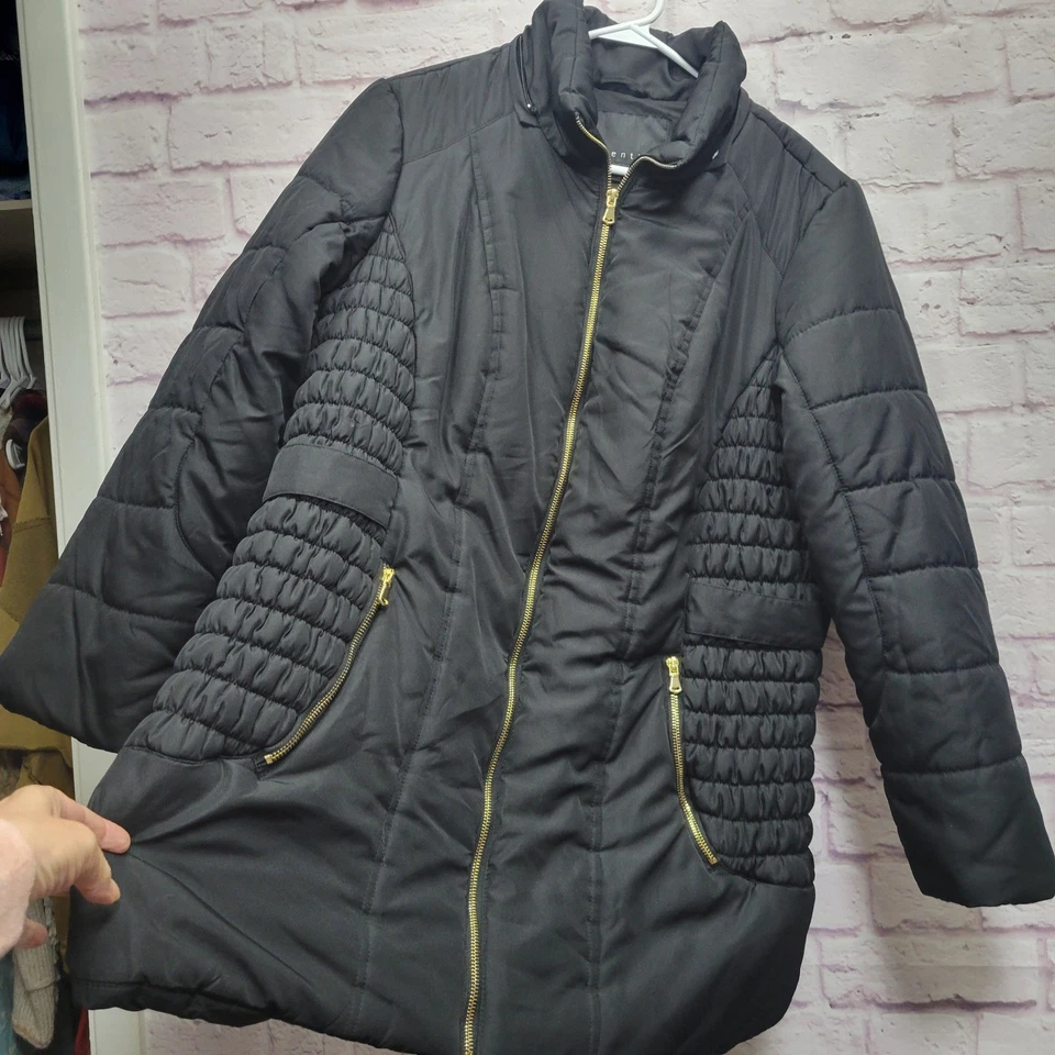 Abrigo acolchado negro Attention para damas talla 1X chaqueta herrajes dorados juntas laterales Foto 4 de 4