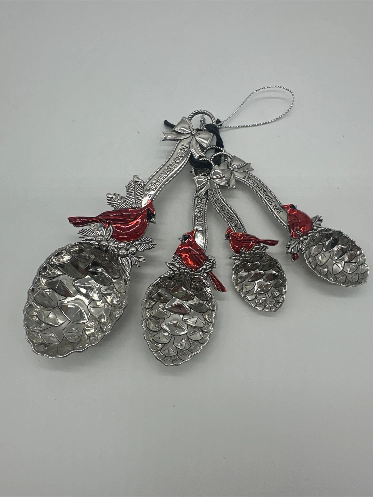 Ganz Cardinal Measuring Spoon Set Silver Enameled w/Hanger Pinecone 4pc Nesting