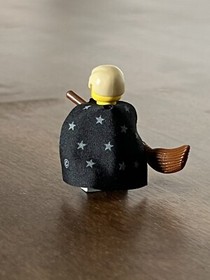 LEGO Harry Potter Hogwarts Castle Vtg Minifigures *MINT* 4709-1