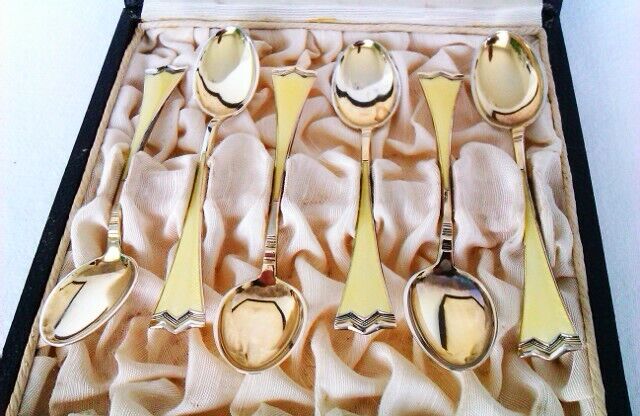 Rare Boxed Set Of 6 Ranking integrated online shopping 1st place Solid Tea Spoons Silver J.T Enamel Guilloche