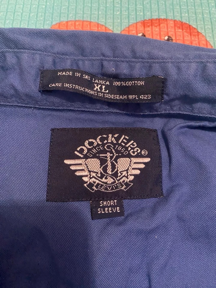 Dockers Short Sleeved Men’s XL - Image 3 of 4