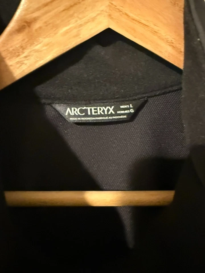 Arc'teryx Gamma MX Soft Shell Jacket Vintage Men's Large Black - Image 2 of 2