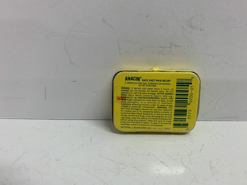 Vintage Anacin Metal Travel Container Advertising Tin A001 - Picture 2 of 3