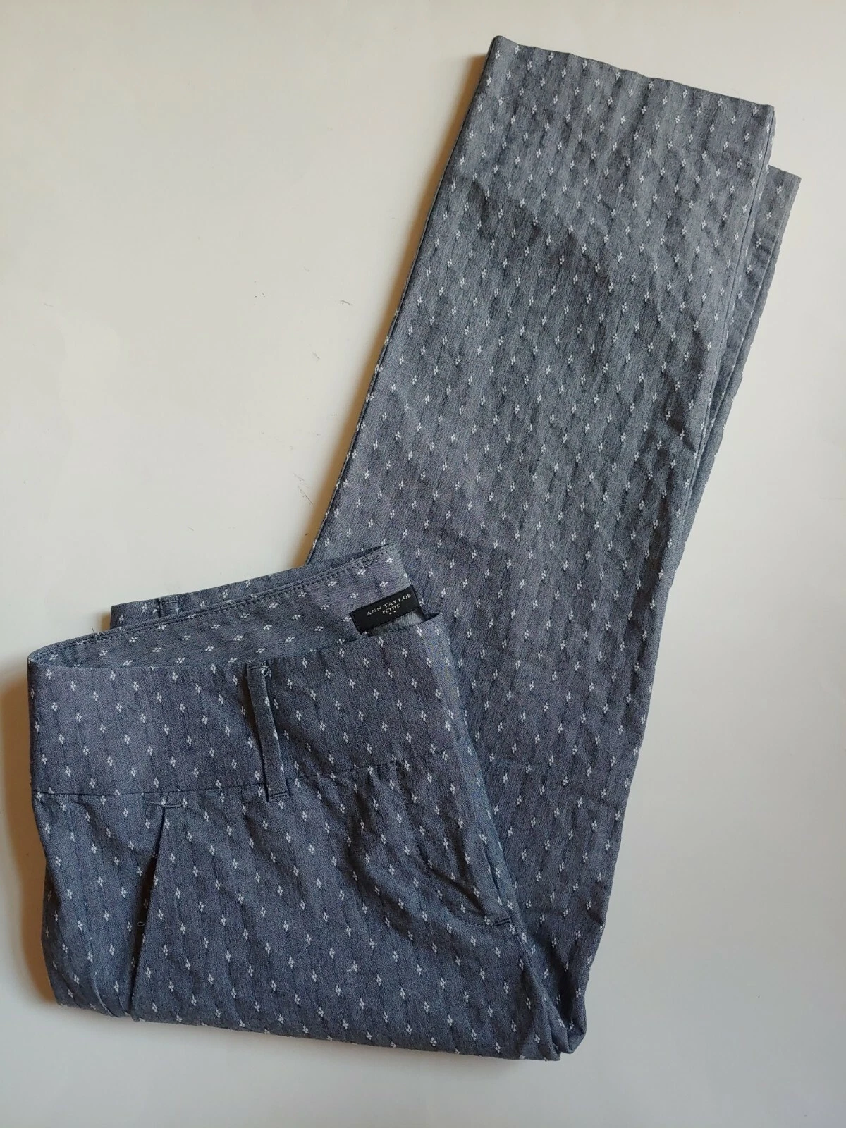 Ann Taylor Signature Cropped Capri Pants Womens Size 2 Petite Gray Geometric