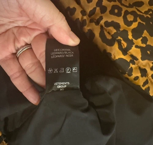 Size L Vetements Logo Limited Edition Leopard Puffer Jacket Coat Unisex image 10