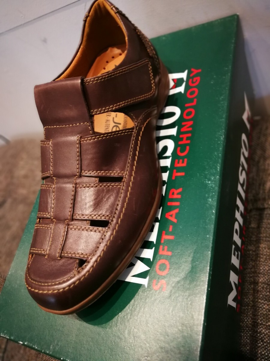 Mephisto Rafael black leather fisherman sandals Size 9.5 $_57.JPG?set_id=880000500F main image 3