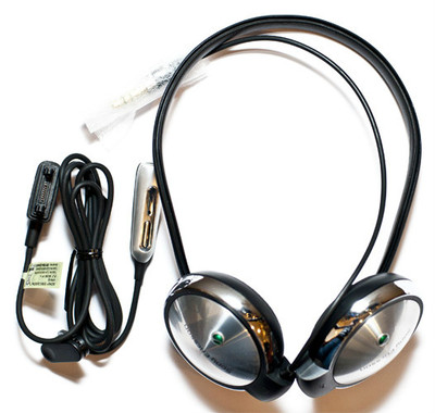 Sony Ericsson HPM-83 Headset Headphone Ohrhörer Handy J10i2 Elm U10i U1i P1 P1i