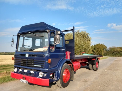 AEC MANDATOR 16TON FLATBED LORRY , 1976  One owner since 1997 barn stored - Picture 1 of 10