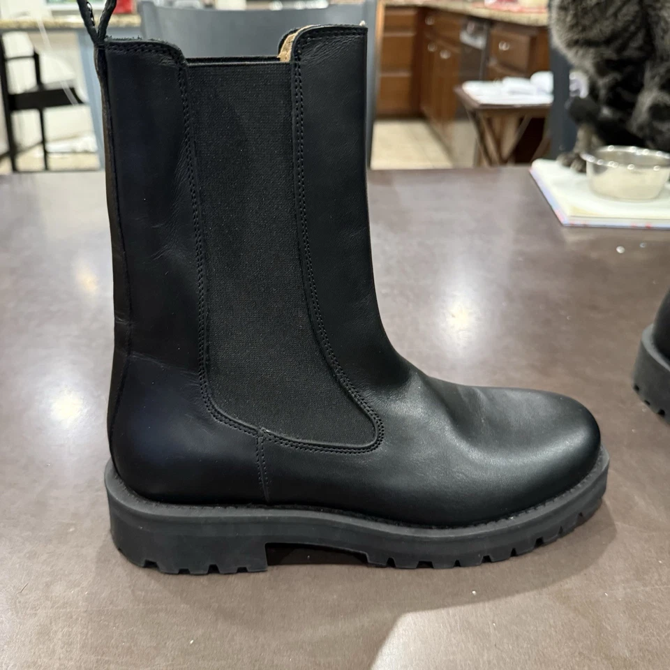 & Other Stories Black Leather Chelsea Boots Lug Sole Women’s Size 39 / US 8 - Image 2 of 4