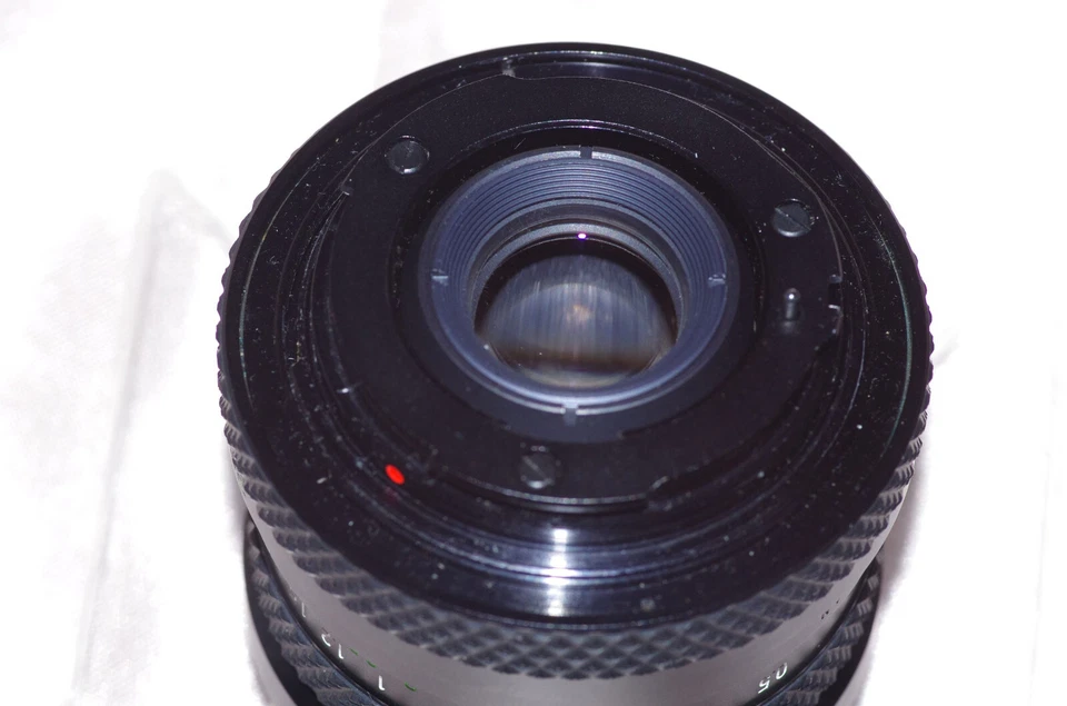 Objectif 28mm f2,8 VOIGTLÄNDER avec bouchons, filtre, pare-soleil et housse TBE - Photo 3/4