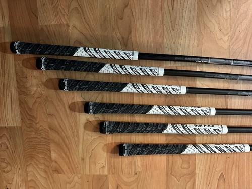 Cobra Darkspeed Adapt 2025 irons 6 thru A wedge senior flex MMT shafts. - Picture 2 of 11