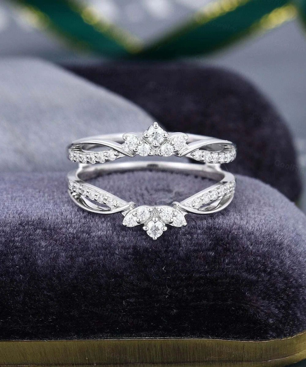 Slightly curved wedding band sale