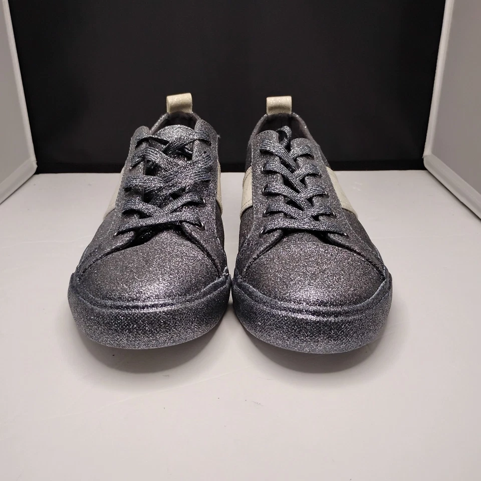 Size: 10.5inch - Kendall + Kylie Women's Olea Glitter Fashion Sneaker - Silver - Image 4 of 4