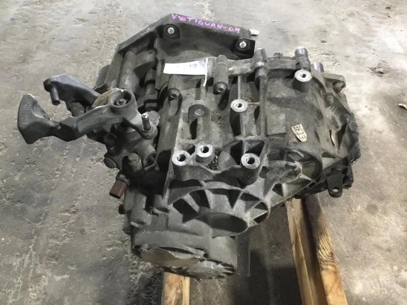 2009 大众 TIGUAN FWD 手动传输齿轮盒 带扭矩转换器 — 第 4/4 张图片