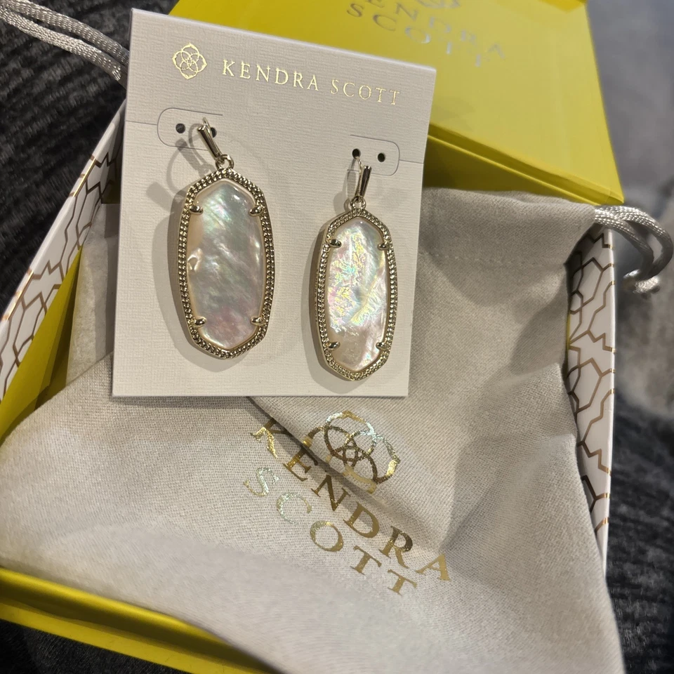 NWT Kendra Scott Elle Ivory Mother of Pearl Earrings Gold Tone - Image 2 of 4