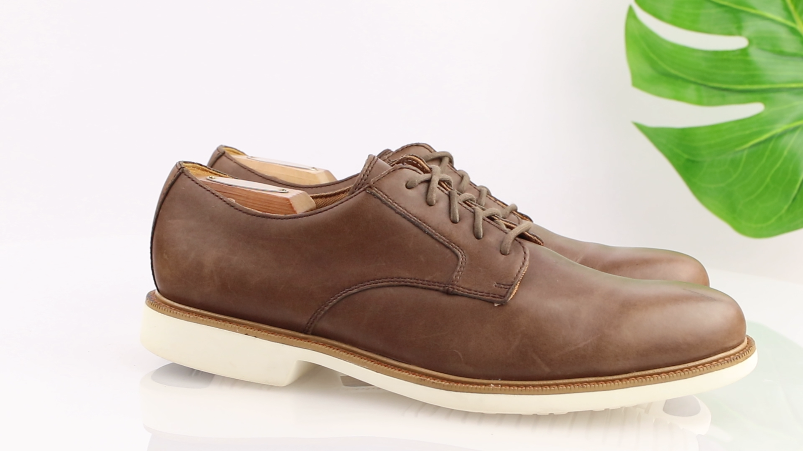 SAOLA Scarpa elegante Cole Haan uomo Great Jones Oxford taglia 9 5 M marrone bianco punta liscia