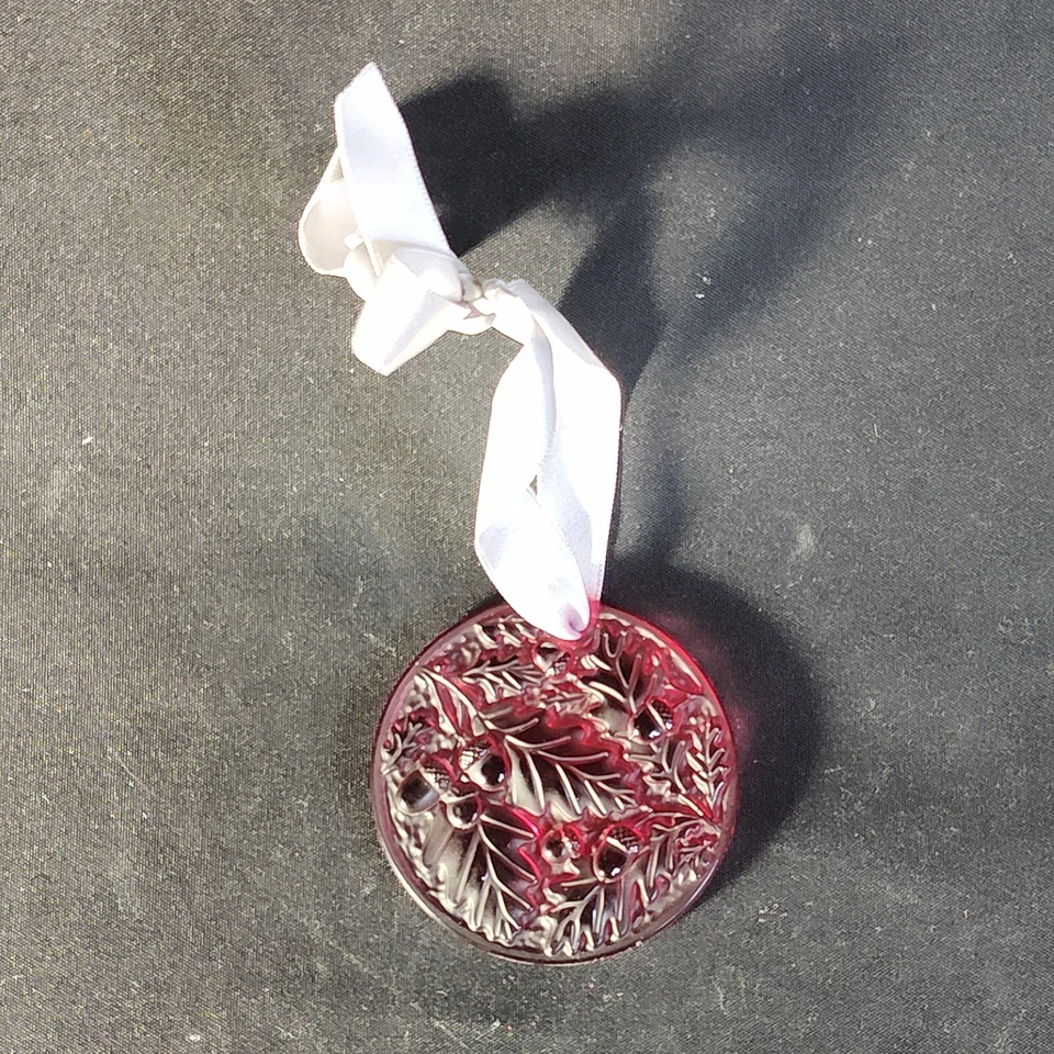 LALIQUE ADORNO DE NAVIDAD ROBLE, ROJO, cristal de plomo, 2 5/8 pulgadas, FRANCIA, 2016 Foto 3 de 4