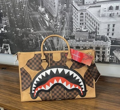 HENNYVILLE PYRAMID DUFFLE