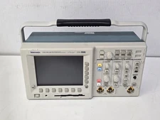 Tektronix TDS 3012B 2-Channel 100MHz Color Digital Phosphor Oscilloscope