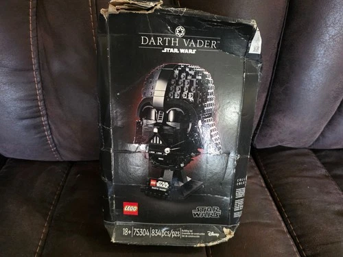 LEGO Star Wars: Darth Vader Helmet 75304 Set - New Factory Sealed