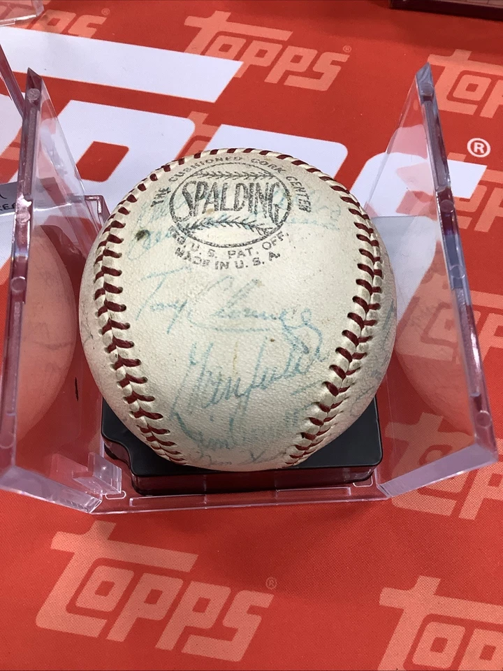 1970 Cincinnati Reds Team Signed Ball PSA COA Tony Perez Pete Rose Pee Wee Reese - Image 4 of 4