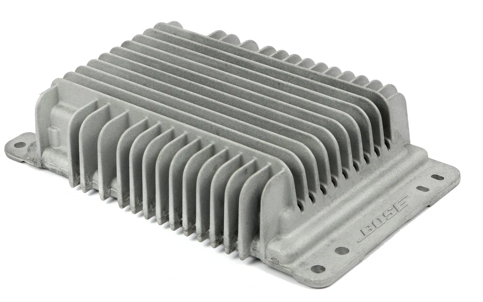 Chevy GMC 2003-2006 Suburban Tahoe Yukon Bose OEM Amplifier 15054673 - Image 2 of 4