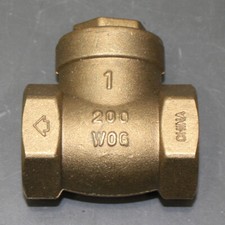 Hammond Swing Check Valve 967, 1" FNPT, Brass, 200 PSI WOG, 31 GPM Full Flow