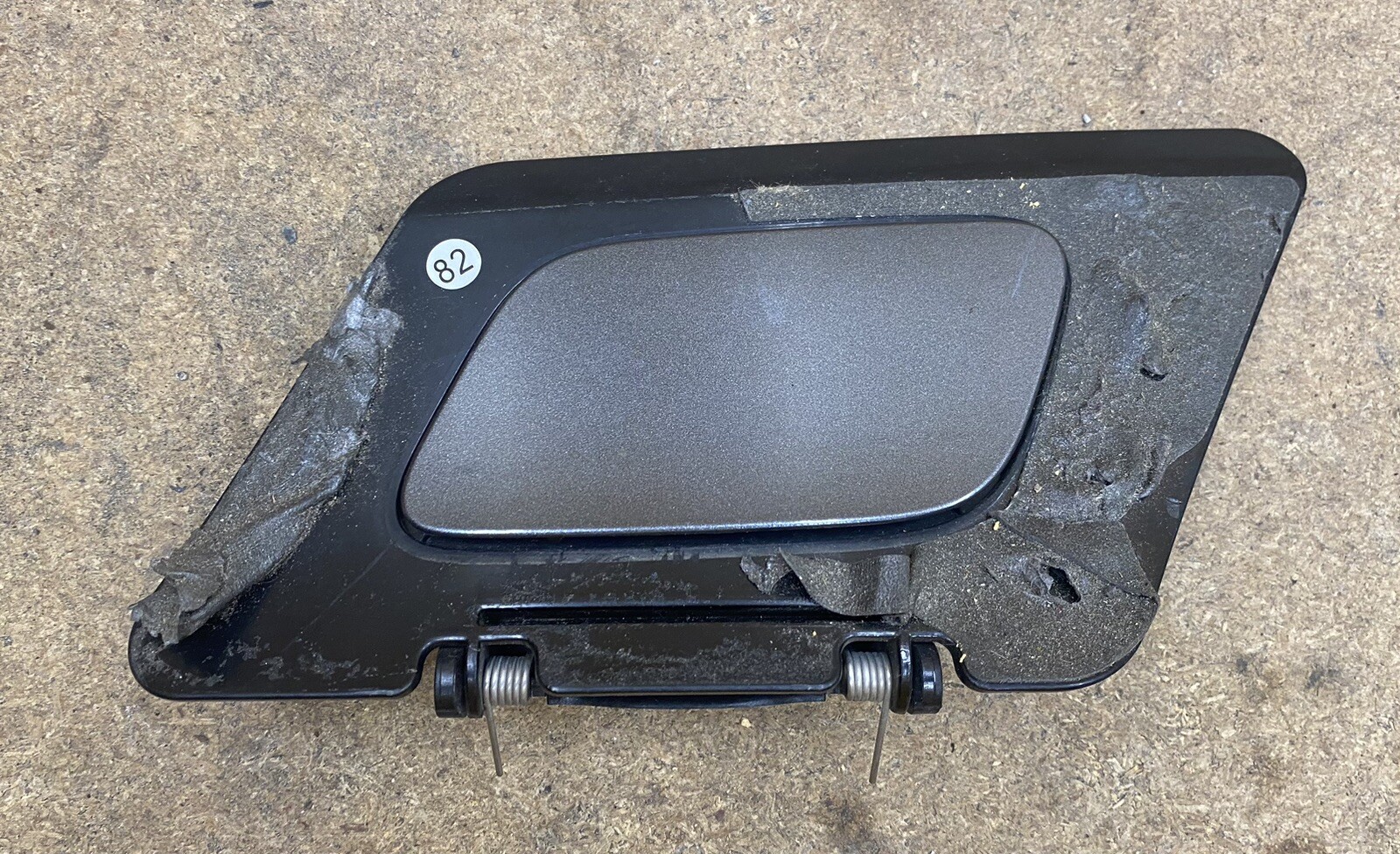 20142017 AUDI SQ5 8R LEFT Headlight Washer CAP / Cover 8R0955275F eBay