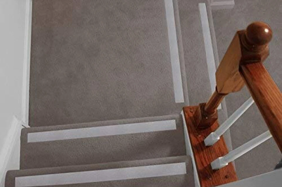 CarpetKrin, Non-slip Nosing for Carpeted Stairs 10x2 inches, x5 Anti-slip Strips - Image 2 of 4