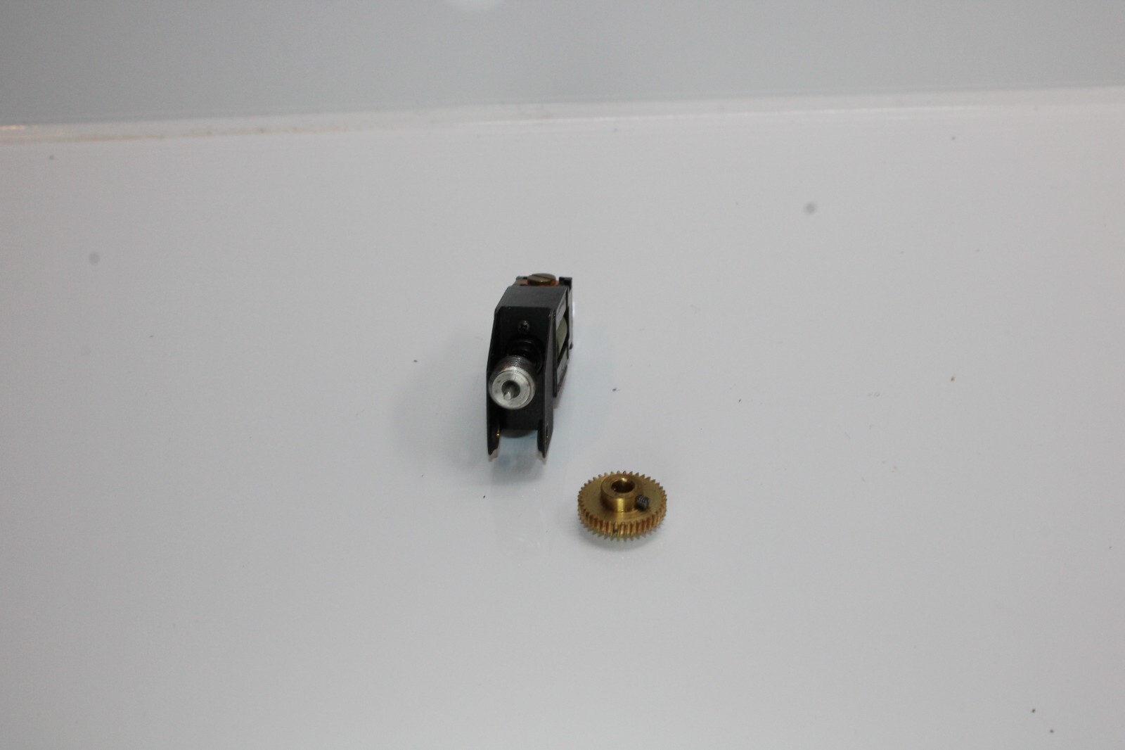 Anchoridge DS10 / 1024 12v Open Frame 5 Pole Motor & Romford 401