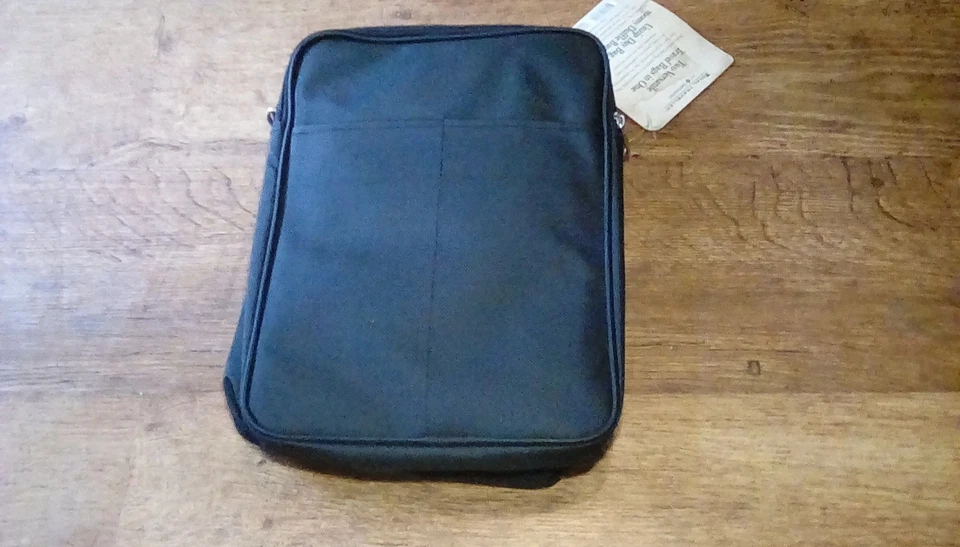 Samsonite Royal Traveller Day Bag to Weekend Bag NWT - Image 3 of 4