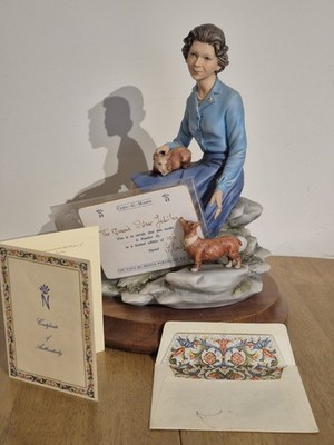 Capo di Monte Silver Jubilee 1977 Queen & Corgis Figur Nr.4/100 COA