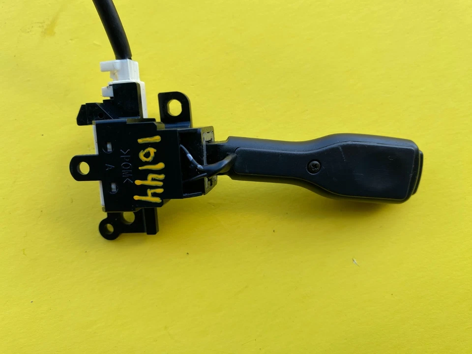 2005-2010 TOYOTA AVALON VOLANTE CONJUNTO DE INTERRUPTOR DE CONTROLE DE CRUZEIRO FABRICANTE DE EQUIPAMENTO ORIGINAL 18A227 - Imagem 4 de 4