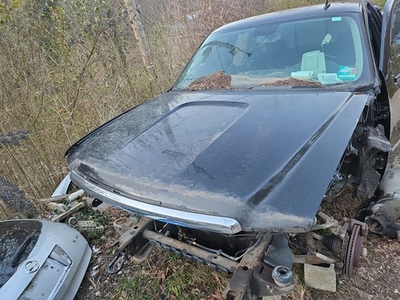 #ad #ad Hood For GMC Chevy SIERRA 1500 07 08 09 10 11 12 13 Black HAS SOME PAINT PEELING $149.99