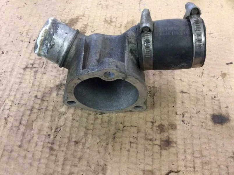 Thermostat Water Pump Housing Fits 92 1992 1993 Mercedes Benz 400E 400SE 400SEL - Image 3 of 3