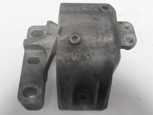 Halter Lagerbock Motorlager  Motorhalter vorne rechts  VW Golf 4 1J0199262BF