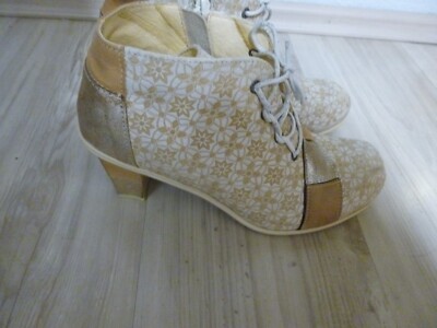 Eject Stiefel Damen Stiefel Gr. 41 beige Echtleder NEUWERTIG