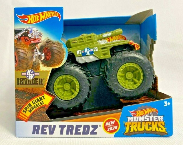 Hot Wheels Monster Truck Rev Tredz Invader 1:43 Motorized ...