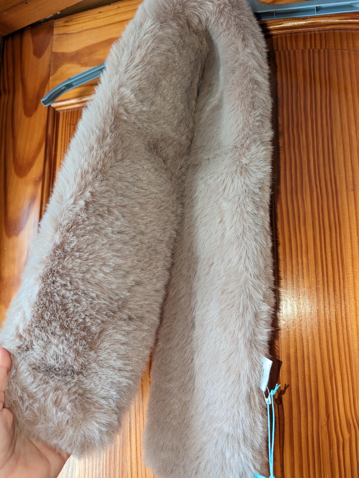 POM Peace Of Mind Faux Fur LoopThrough Super Soft Scarf 5"x 37" eBay