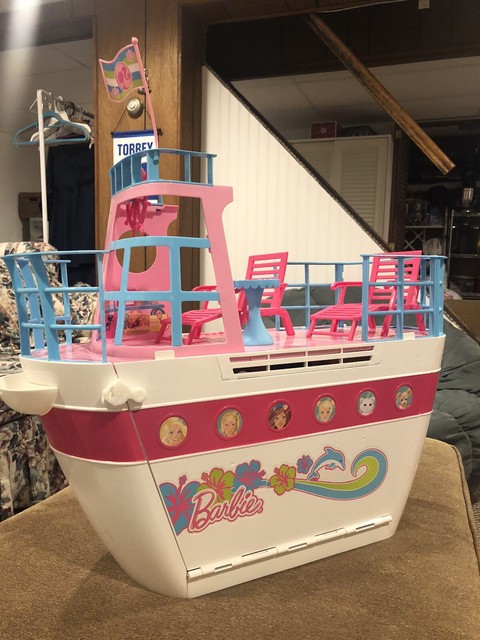barbie cruise boat