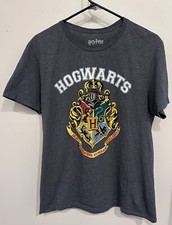 Harry Potter Official Wizarding World Hogwarts Crest Tshirt M