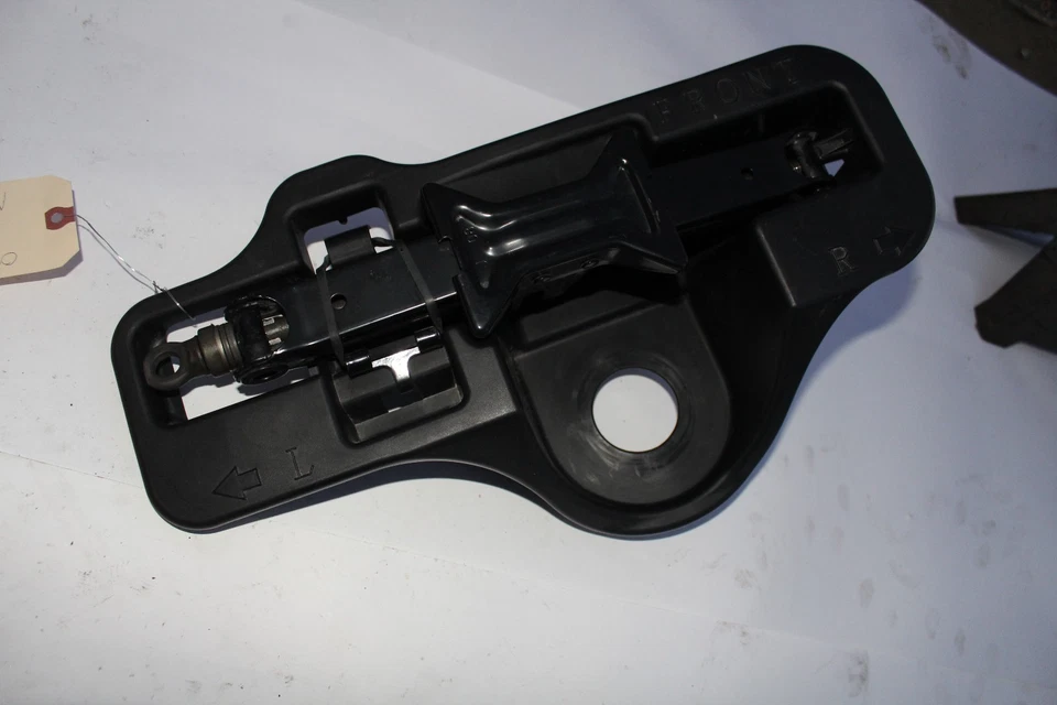 Toyota Prius 2004-2009 maletero trasero espaciador de piso coche de emergencia gato de servicio M1073 Foto 3 de 4