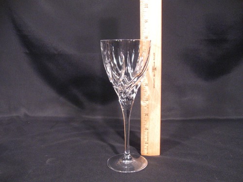 Da Vinci Pistoia Wine Glasses Set of 8 - Picture 11 of 11