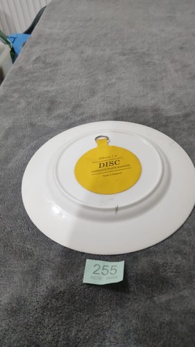 Aynsley Fine Bone China Plate to Commemorate the Golden Jubilee Queen Elizabeth - Picture 7 of 9