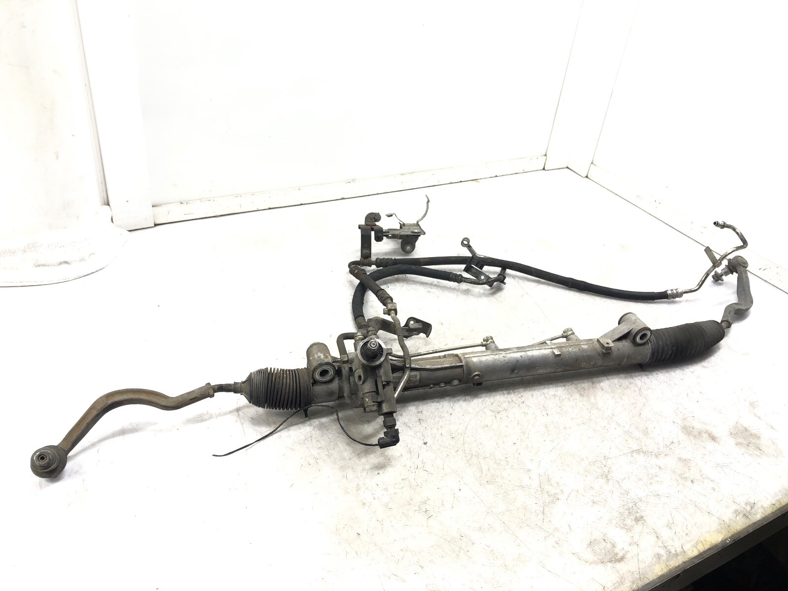 2014-2019 MASERATI GHIBLI 3.0L V6 RWD POWER STEERING GEAR RACK & PINION OEM.