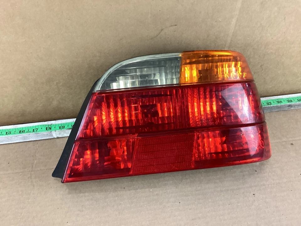 1999-2001 BMW 740iL Right Passenger Side Taillight OEM - Image 4 of 4