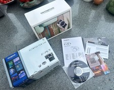 Empty box and inserts, outer sleeve, software CD Manual for OLYMPUS PEN E-PL7