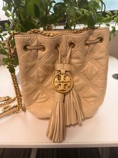 Tory Burch Fleming Quilted Bucket Bag - Cream