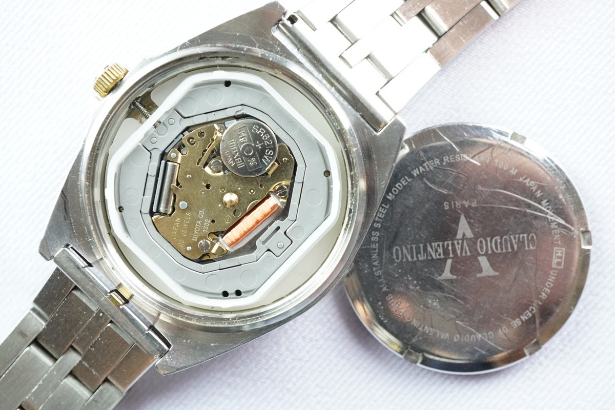 Claudio Valentino V Paris Japan quartz watch | eBay