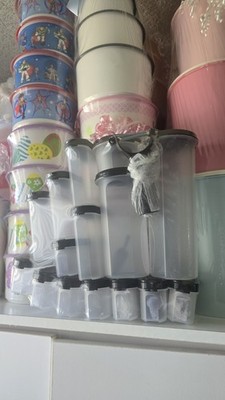 Set of 8 TUPPERWARE Modular Mates Spice Shakers 4 SMALL 4 LARGE Sheer Black Lids